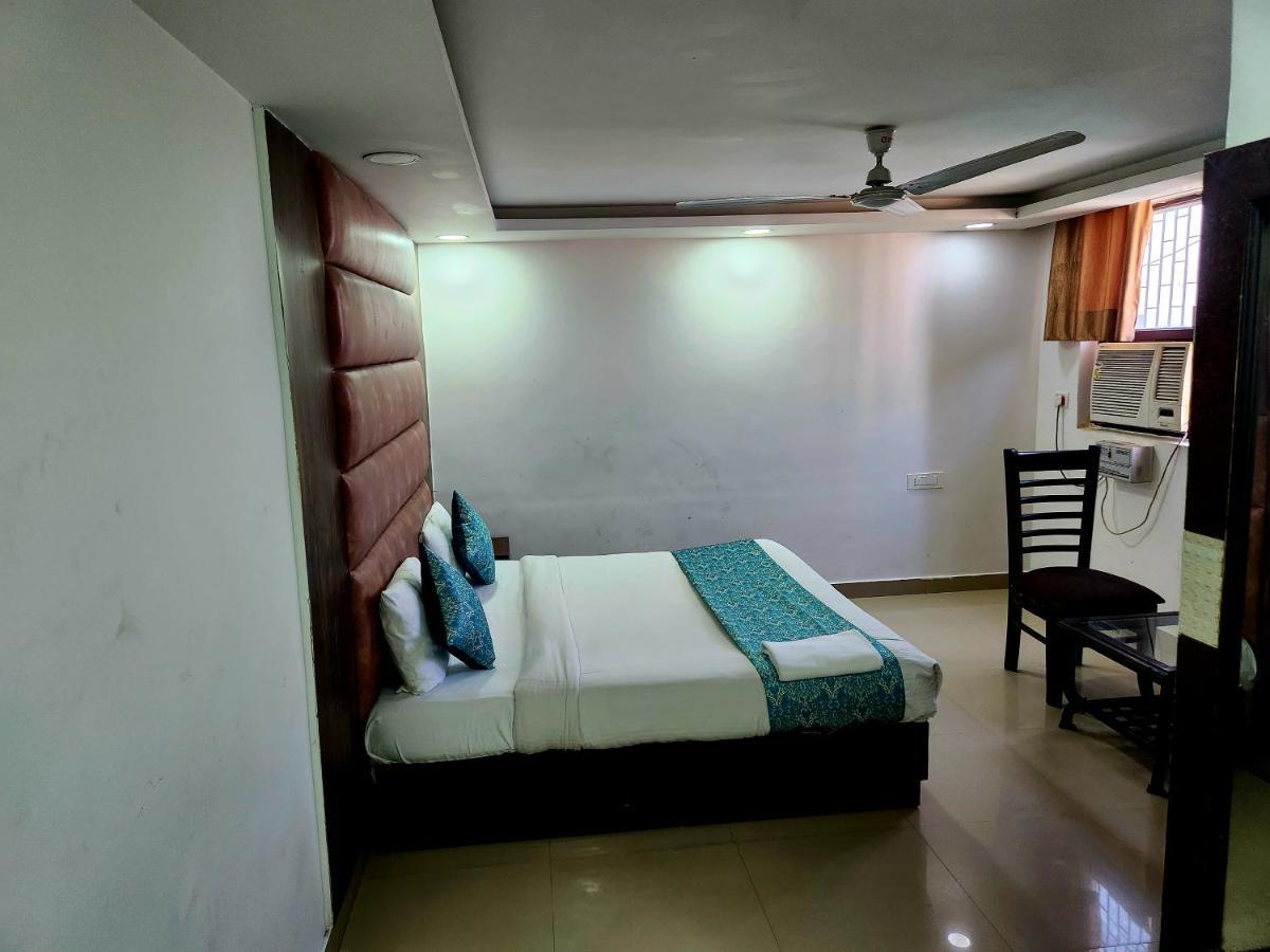 Hotel Krone Near Igi Airport Delhi Ню Делхи Екстериор снимка