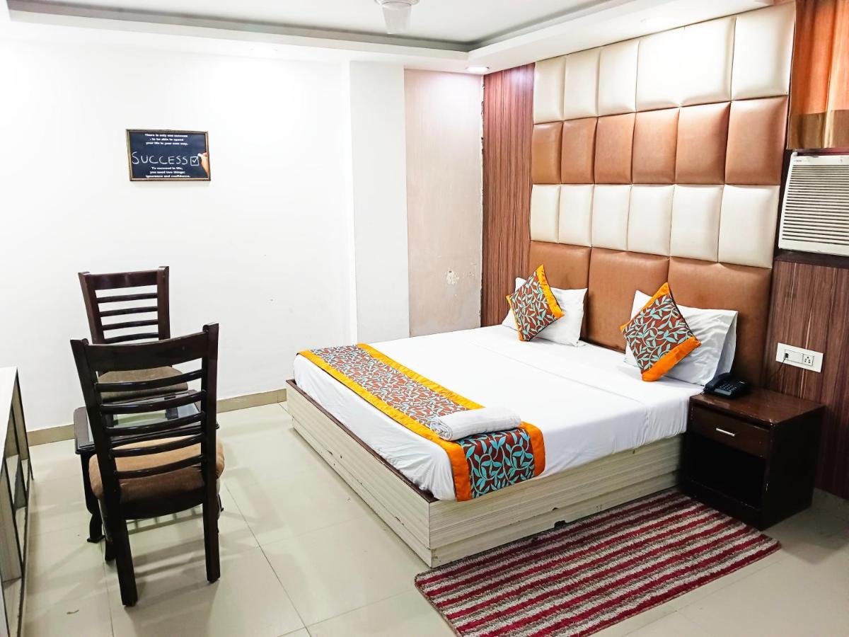 Hotel Krone Near Igi Airport Delhi Ню Делхи Екстериор снимка